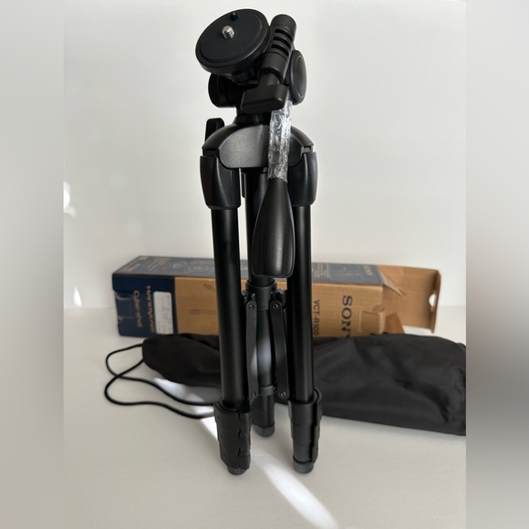 Sony VCT-R100 tripod - Picture 7 of 8